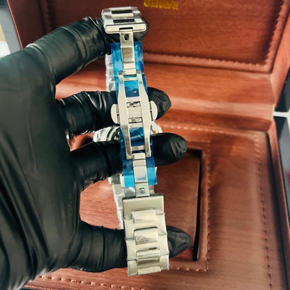 Patek Phillippe Semi-Auto