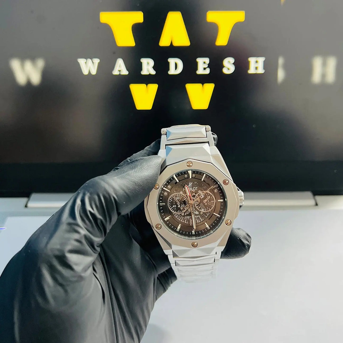 Hublot Black Multi Dial Silver Chain Wardesh