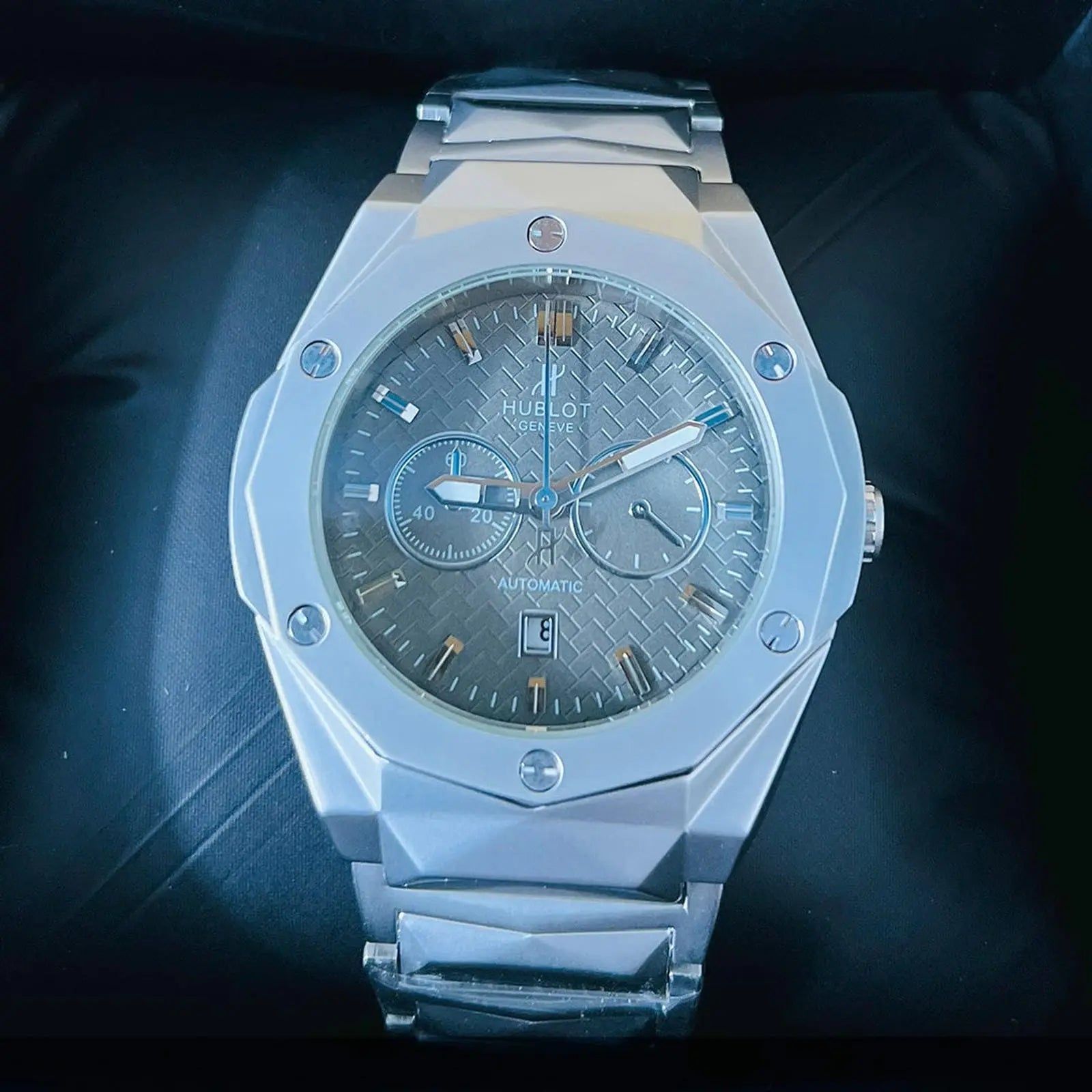 Hublot Gray Multi Dial Silver Chain Wardesh